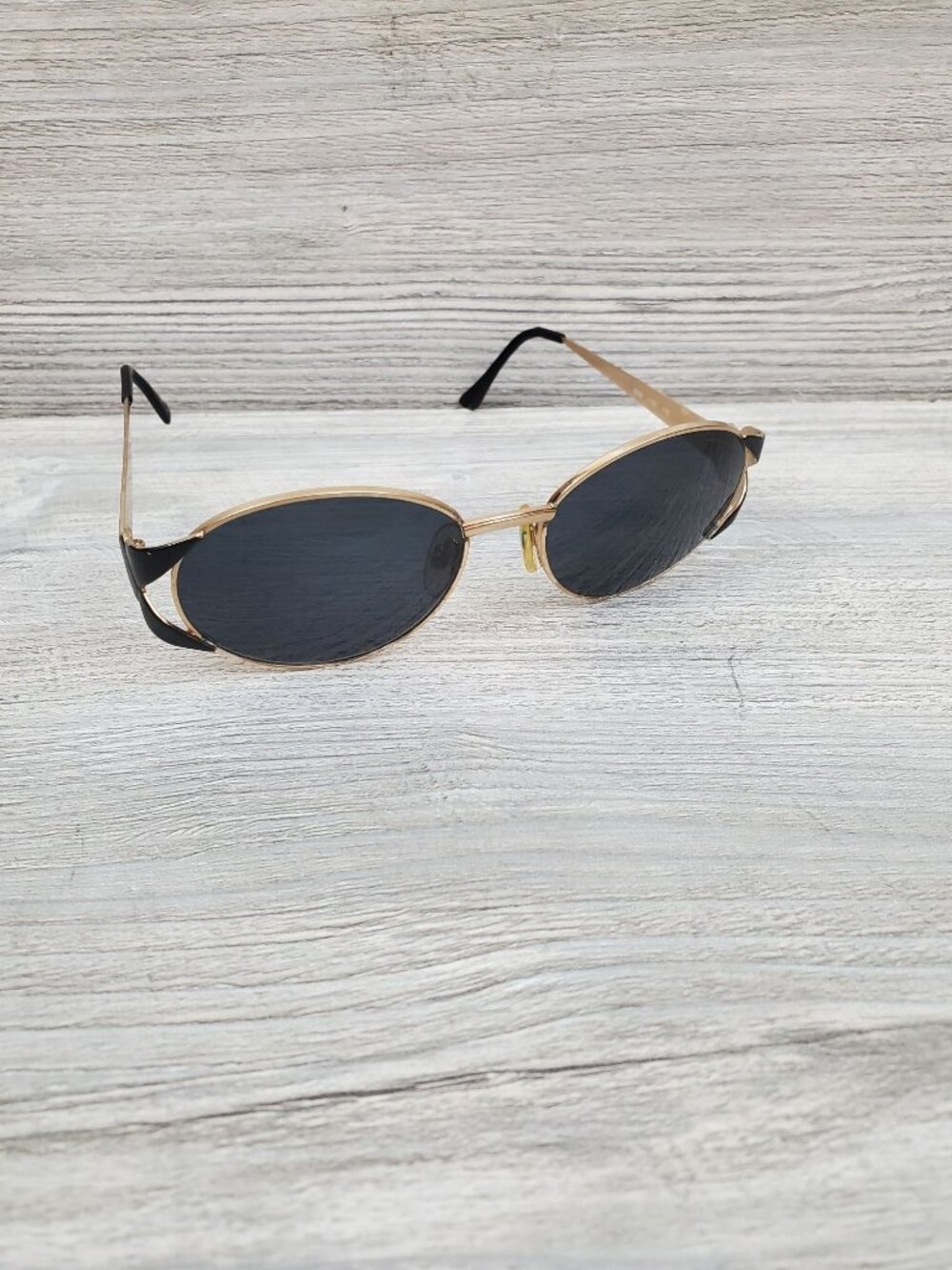 Yves Saint Laurent vintage 1990s gold-toned oval sunglasses